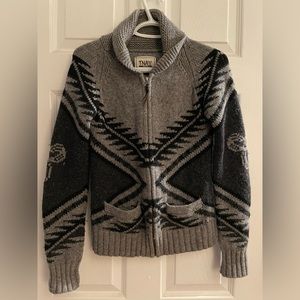 Tna sweater